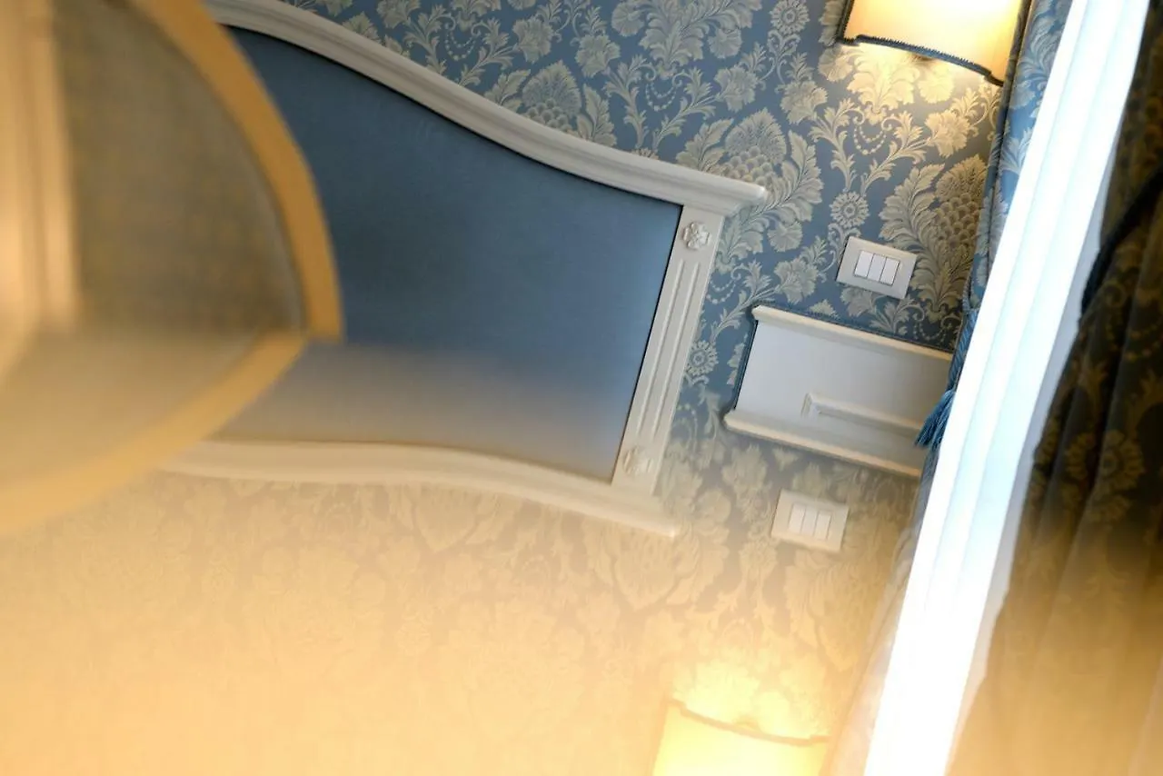 Corte Barozzi Venice Suites 2*,  Italien